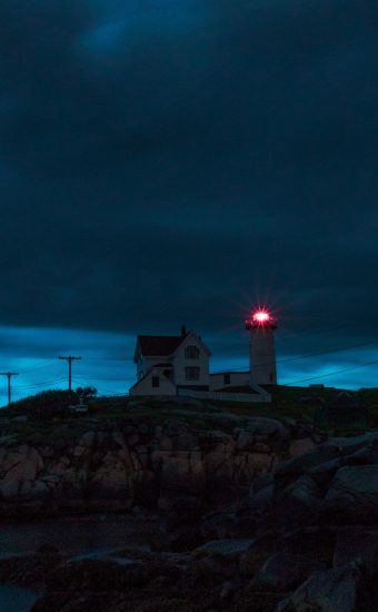 Lighthouse Phone Wallpaper [1080x2340] - 041