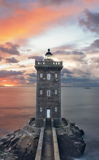Lighthouse Phone Wallpaper [1080x2340] - 047